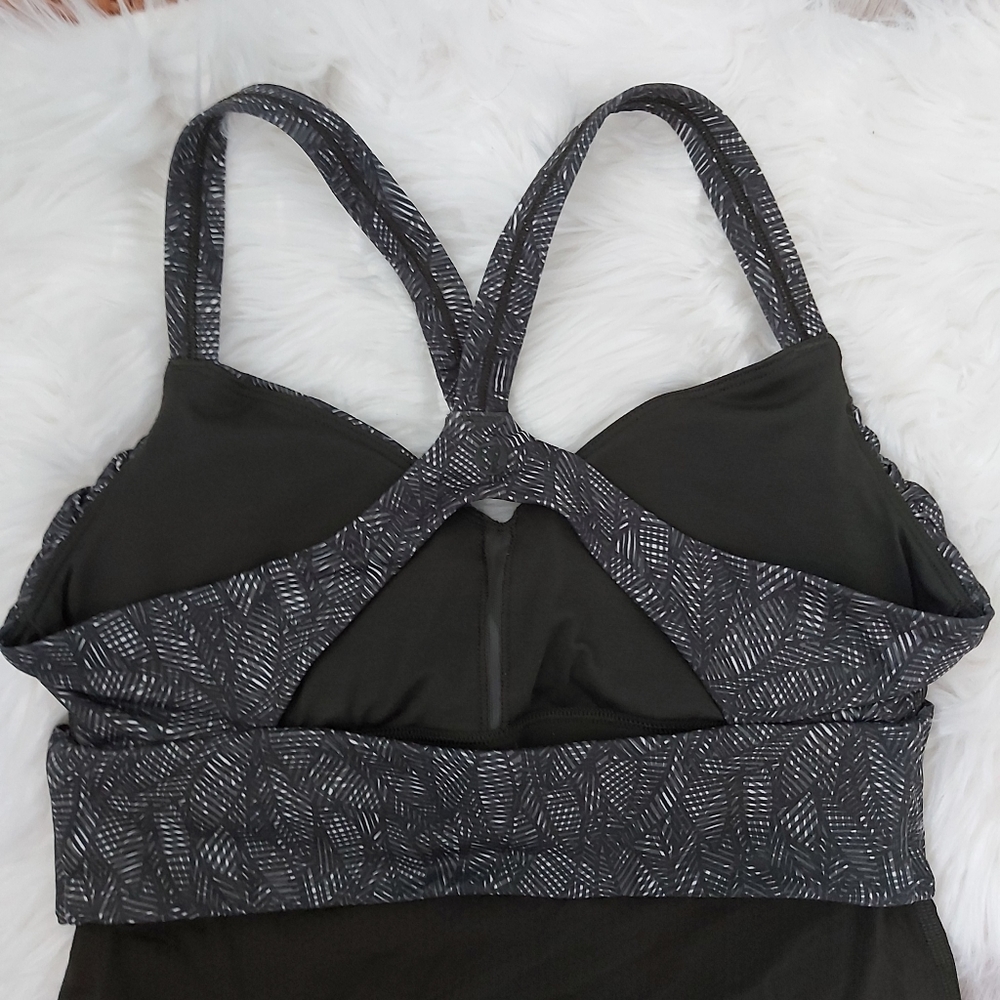 ⭐ HOST PICK ⭐Lululemon Wrap It Up Tank Top - Picture 6 of 9